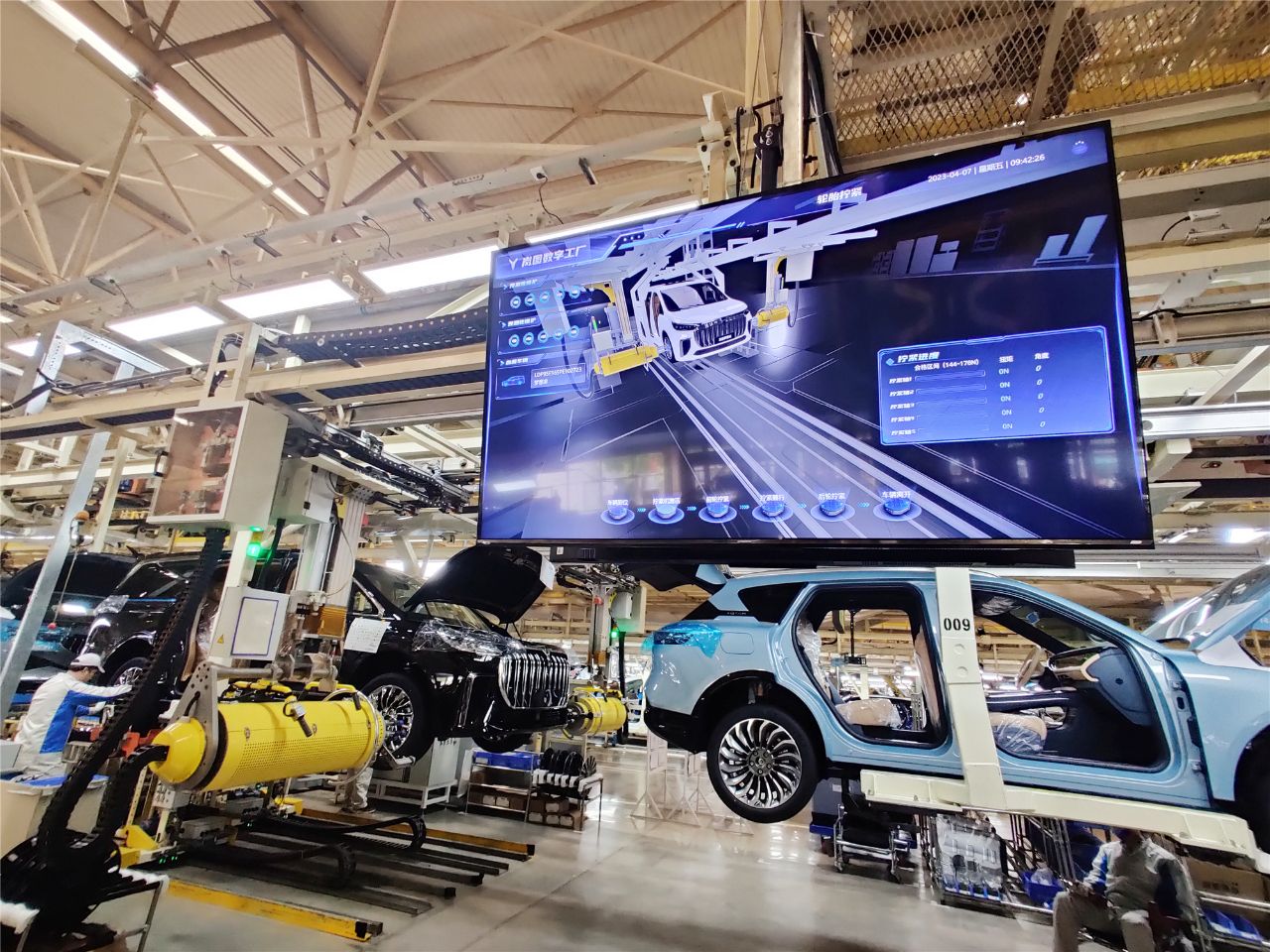 武漢汽車產業加速攀向價值鏈高端，國內外頭部車企研發中心集聚彰顯創新活力